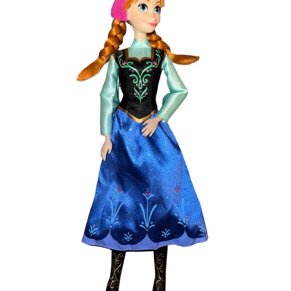 Disney Store Frozen Princess Anna Classic Doll, Articulated 12”